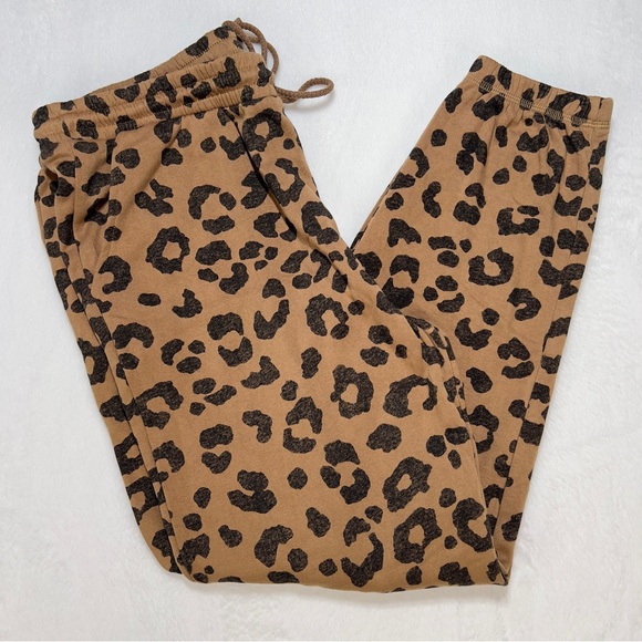 Secret Treasures Women's L 12-14 Sleep Top and Cuffed Pants, 2-Piece - Picture 3 of 16